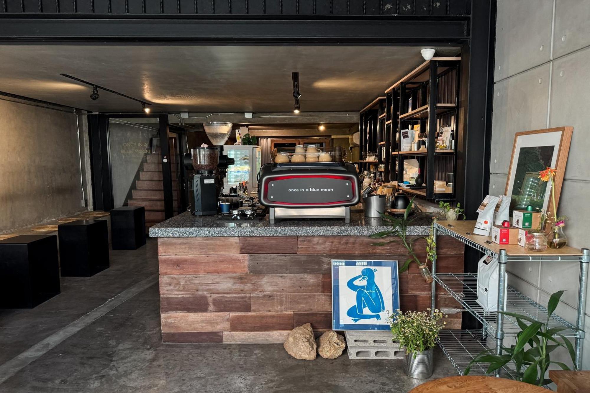 צ'יאנג מאי Once In A Blue Moon Cafe And Hostel מראה חיצוני תמונה